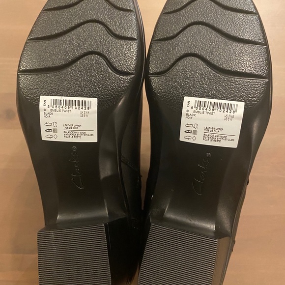 Clarks Boots Size 6 NWT - Picture 3 of 5